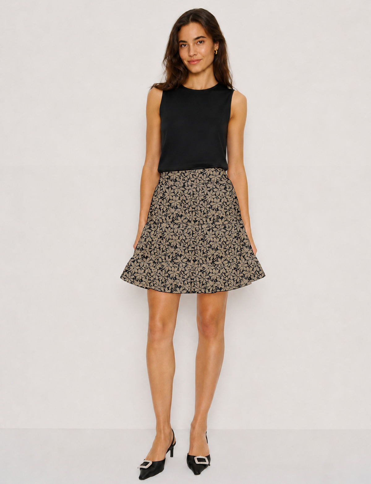 Falda corta escalonada - Negro Floral