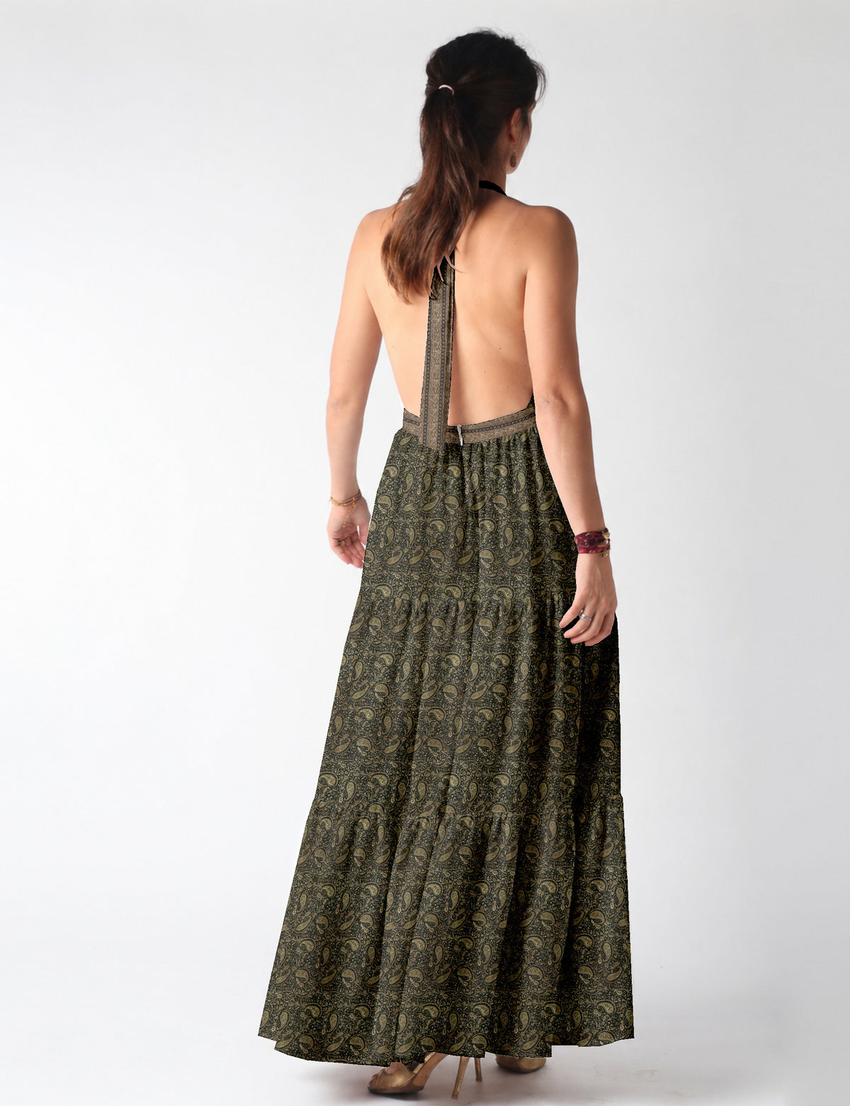 Flowy maxi tiered dress for vacations, brunch, and evening wear