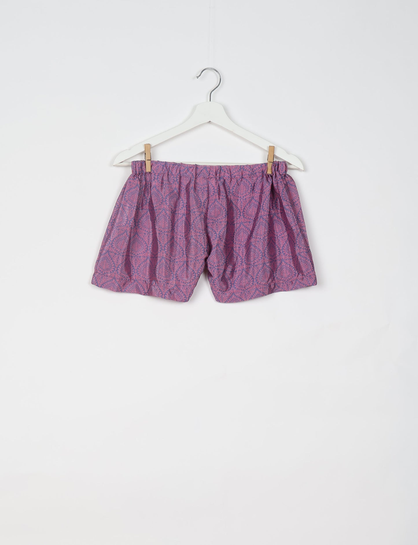Elevate your wardrobe with our eco-friendly shorts. The all-around elastic waist and drawstring tie provide comfort and style. Crafted with ethical and sustainable practices, these shorts redefine green fashion, making them a perfect addition to your conscious clothing collection.