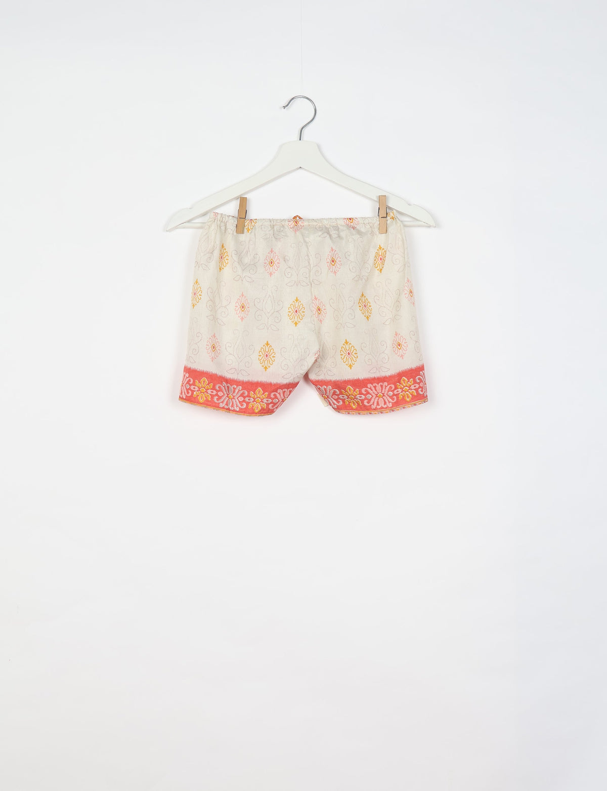 Elevate your wardrobe with our eco-friendly shorts. The all-around elastic waist and drawstring tie provide comfort and style. Crafted with ethical and sustainable practices, these shorts redefine green fashion, making them a perfect addition to your conscious clothing collection.