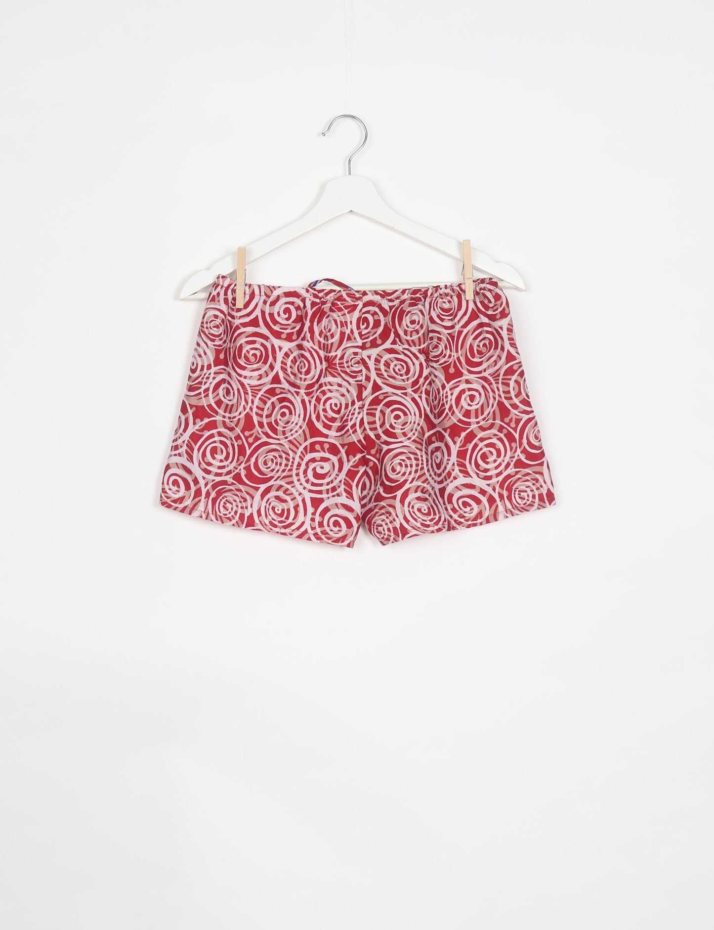 Elevate your wardrobe with our eco-friendly shorts. The all-around elastic waist and drawstring tie provide comfort and style. Crafted with ethical and sustainable practices, these shorts redefine green fashion, making them a perfect addition to your conscious clothing collection.