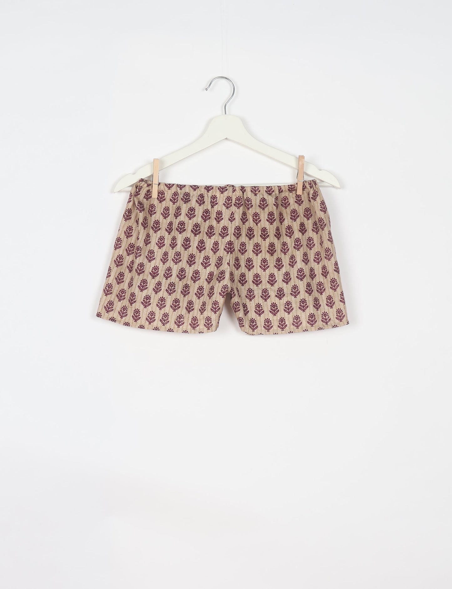 Elevate your wardrobe with our eco-friendly shorts. The all-around elastic waist and drawstring tie provide comfort and style. Crafted with ethical and sustainable practices, these shorts redefine green fashion, making them a perfect addition to your conscious clothing collection.