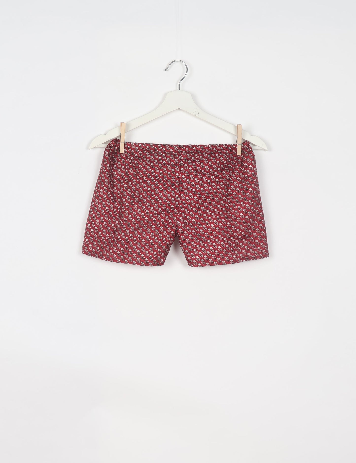 Elevate your wardrobe with our eco-friendly shorts. The all-around elastic waist and drawstring tie provide comfort and style. Crafted with ethical and sustainable practices, these shorts redefine green fashion, making them a perfect addition to your conscious clothing collection.