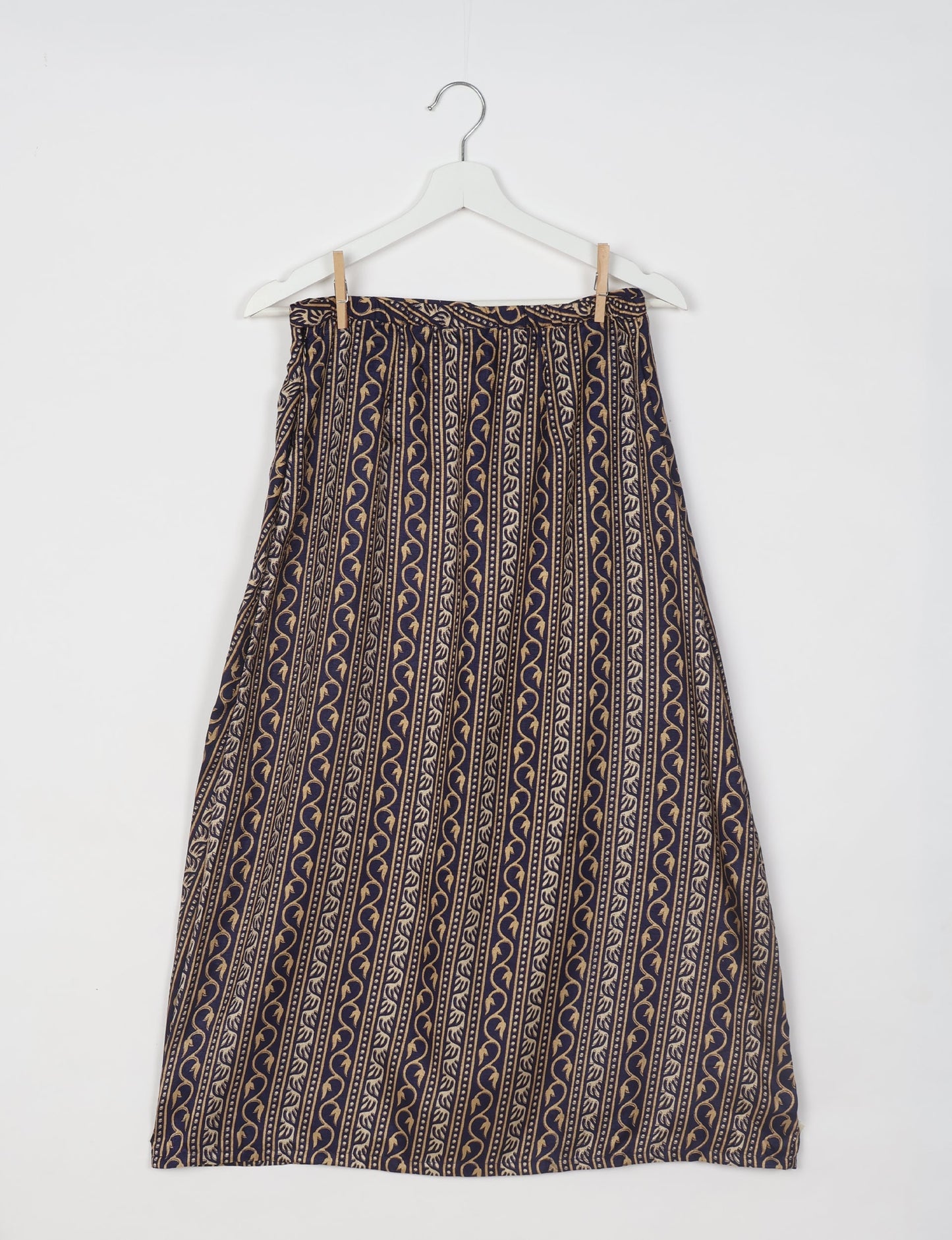 Sustainable A LINE SKIRT, a high-fashion choice for conscious individuals. Fitted at the waist, ankle-length, and ethically crafted for eco-friendly style.