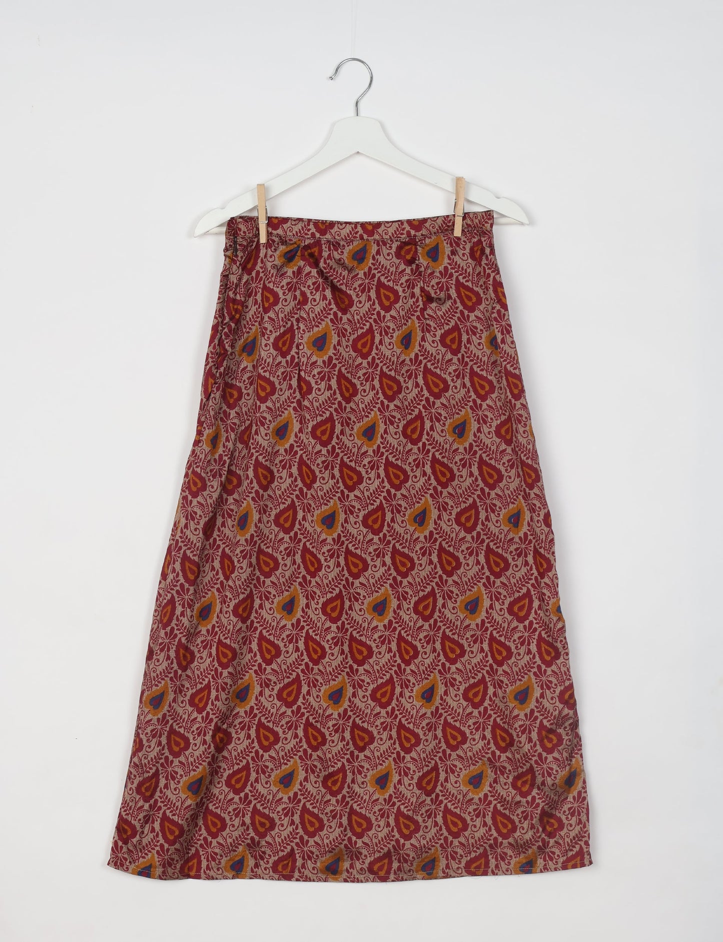 Sustainable A LINE SKIRT, a high-fashion choice for conscious individuals. Fitted at the waist, ankle-length, and ethically crafted for eco-friendly style.