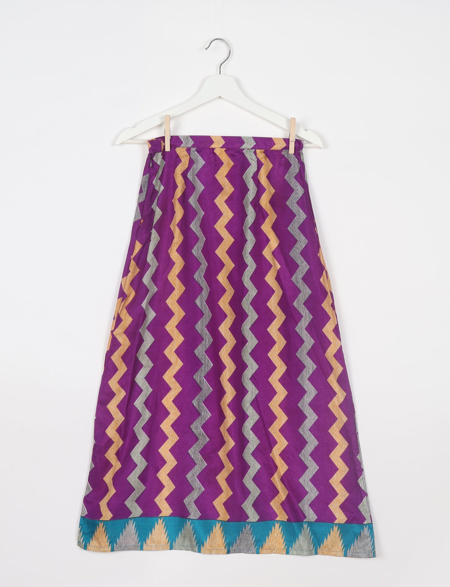 A LINE SKIRT
