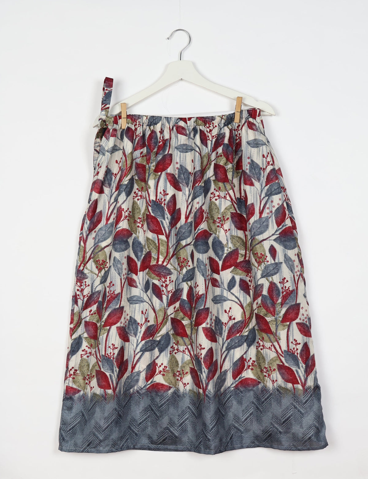 Versatile and sustainable LONG WRAPAROUND SKIRT, mid-calf length, defying convention and suitable for all waist sizes. Elevate your style with this eco-friendly and comfortable piece, creating a unique and inclusive fashion experience.