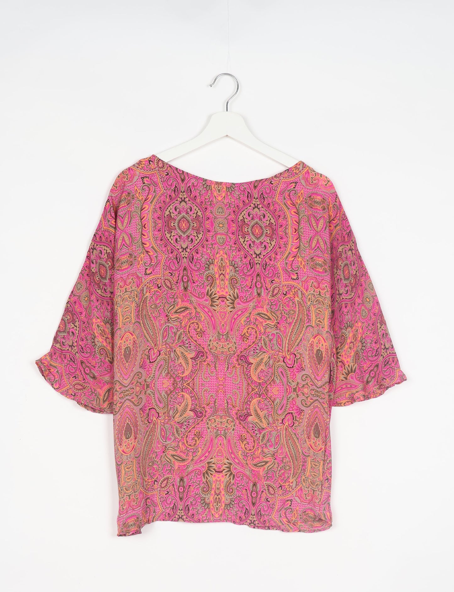 Upcycled women’s Belt Top made from pre-loved saris, showcasing eco friendly cloth, carbon neutral clothing, circular fashion design, environmentally friendly clothing, and second hand clothing elegance.