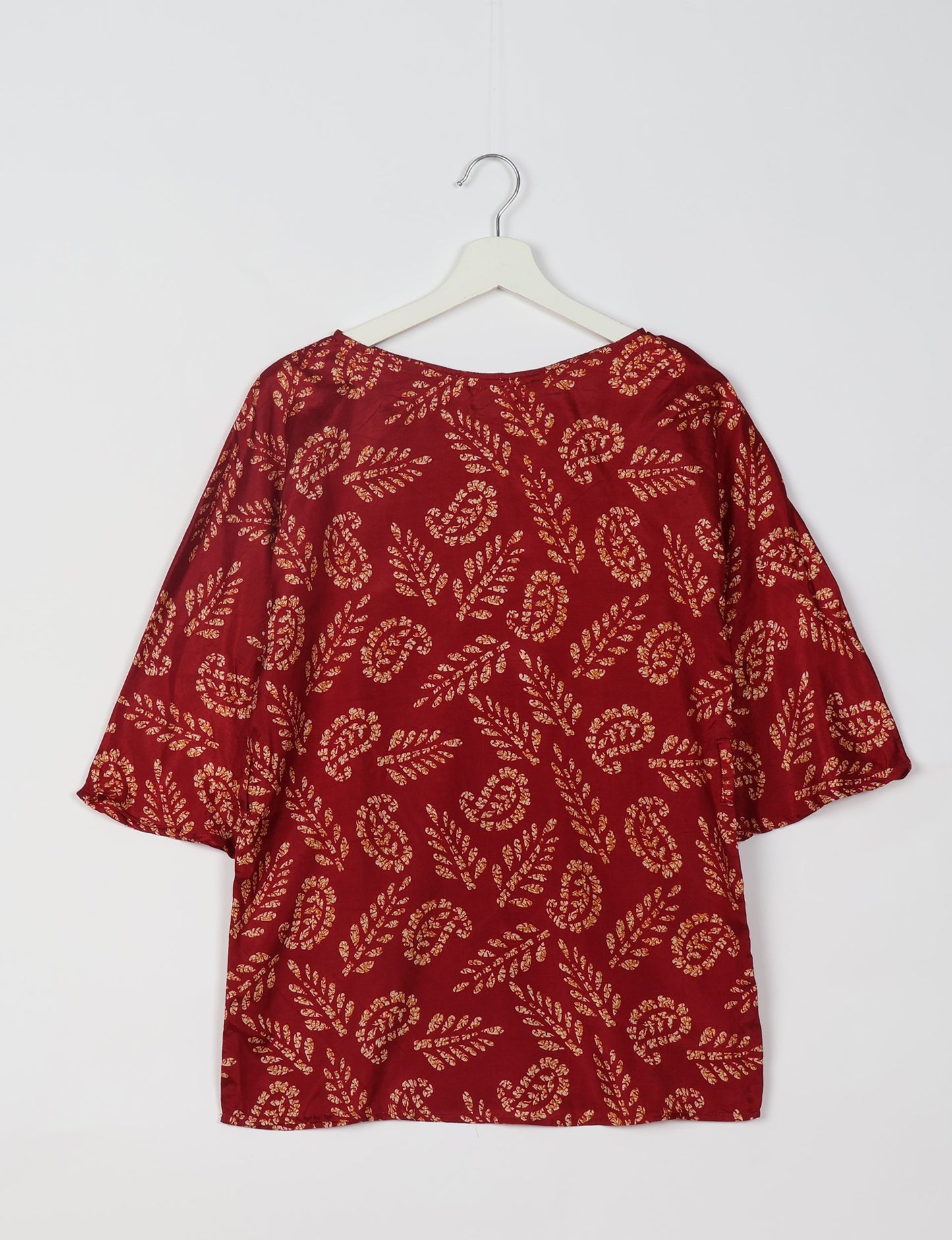 Upcycled women’s Belt Top made from pre-loved saris, showcasing eco friendly cloth, carbon neutral clothing, circular fashion design, environmentally friendly clothing, and second hand clothing elegance.