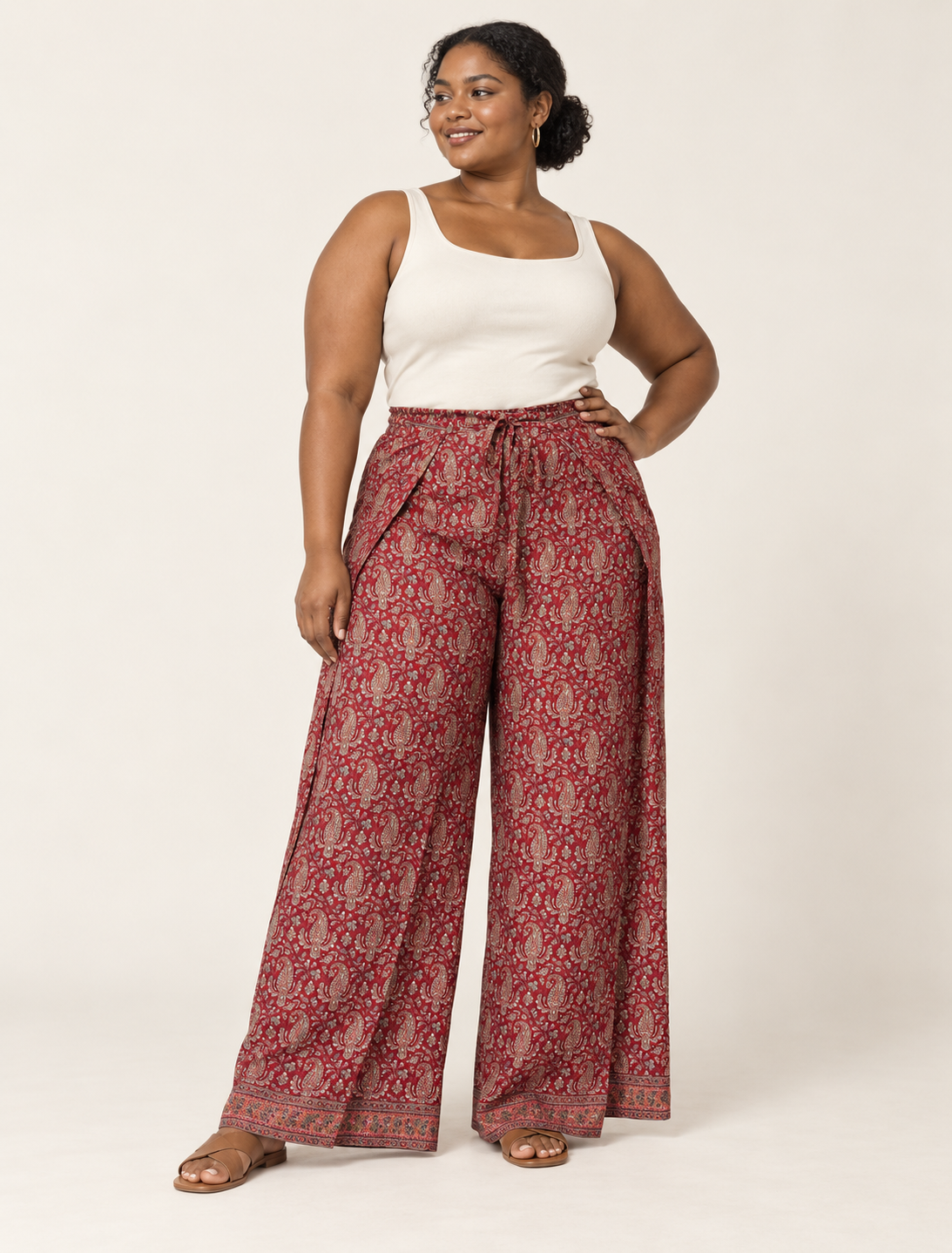 Immerse yourself in the vibrant allure of our PANTA PAREO – a distinctive piece made from handpicked, pre-worn saris, and carefully reworked by local artisans. This pareo is more than just a getaway must-have; it's a sustainable statement. Ideal as a layer over a bikini or a stylish throw, it brings eco-friendly charm to any room in your home. Embrace the colorful elegance of repurposed saris with the PANTA PAREO – an essential addition to your wardrobe for conscious and stylish living.