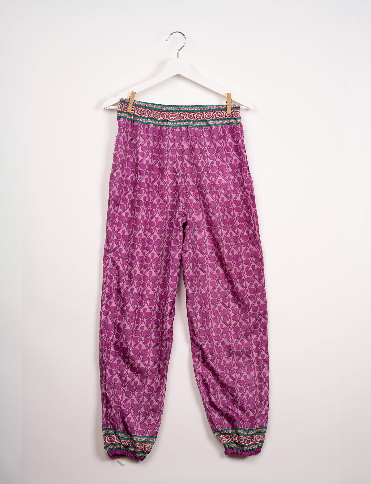 Comfortable and sustainable JOGGER PANTS, pull-on style crafted from eco-materials. Elastic drawstring waist, cotton twill tape, elasticated hems, and slant pockets for style and functionality. Make a positive impact on people and the planet with your fashion choices.