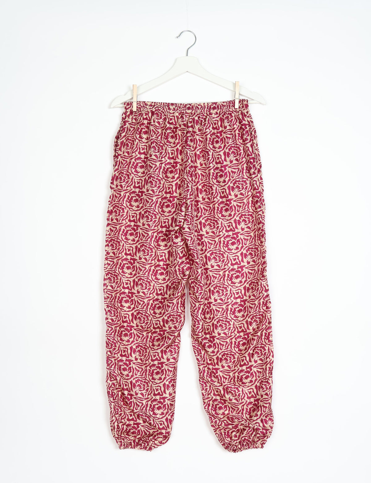 Comfortable and sustainable JOGGER PANTS, pull-on style crafted from eco-materials. Elastic drawstring waist, cotton twill tape, elasticated hems, and slant pockets for style and functionality. Make a positive impact on people and the planet with your fashion choices.