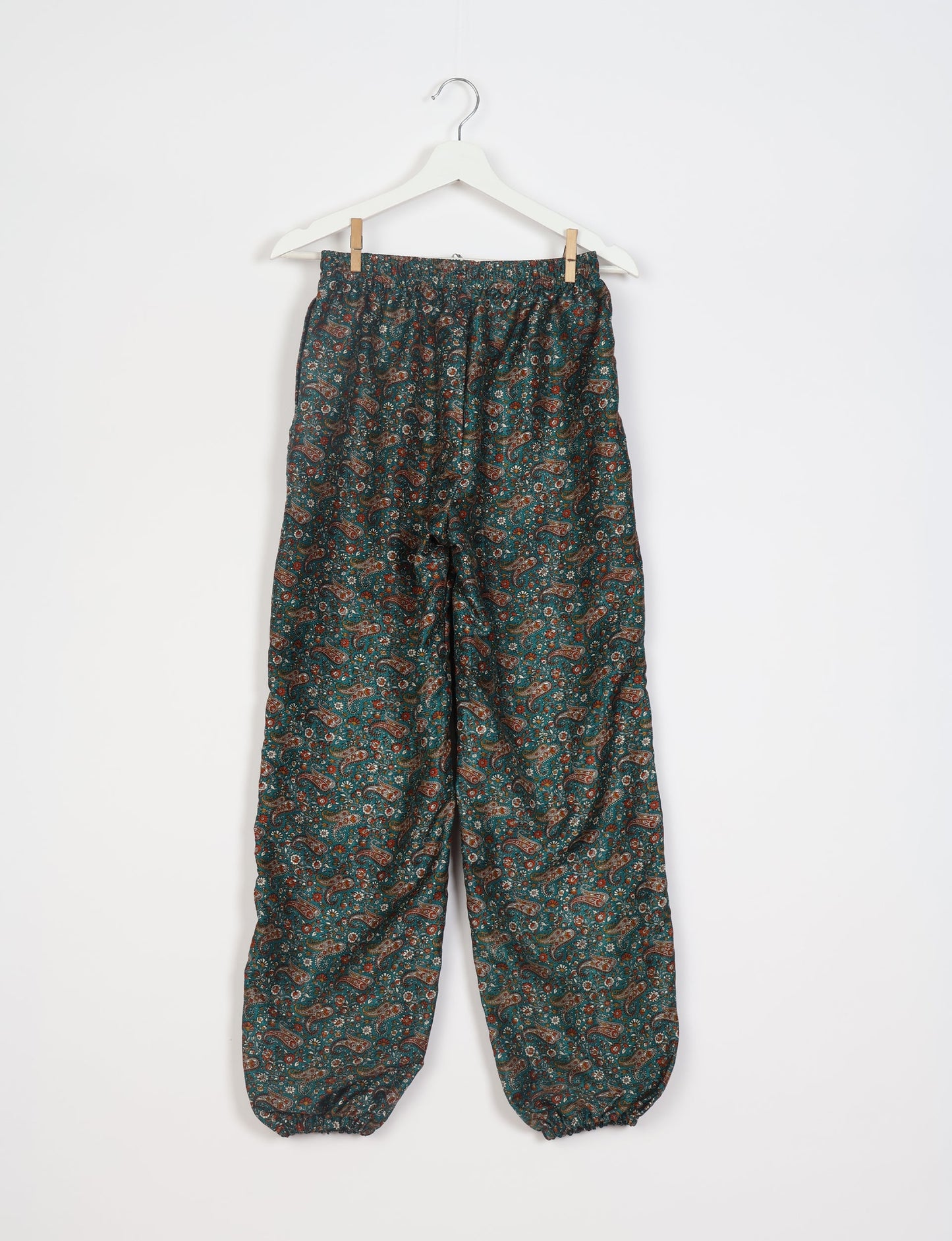 Comfortable and sustainable JOGGER PANTS, pull-on style crafted from eco-materials. Elastic drawstring waist, cotton twill tape, elasticated hems, and slant pockets for style and functionality. Make a positive impact on people and the planet with your fashion choices.
