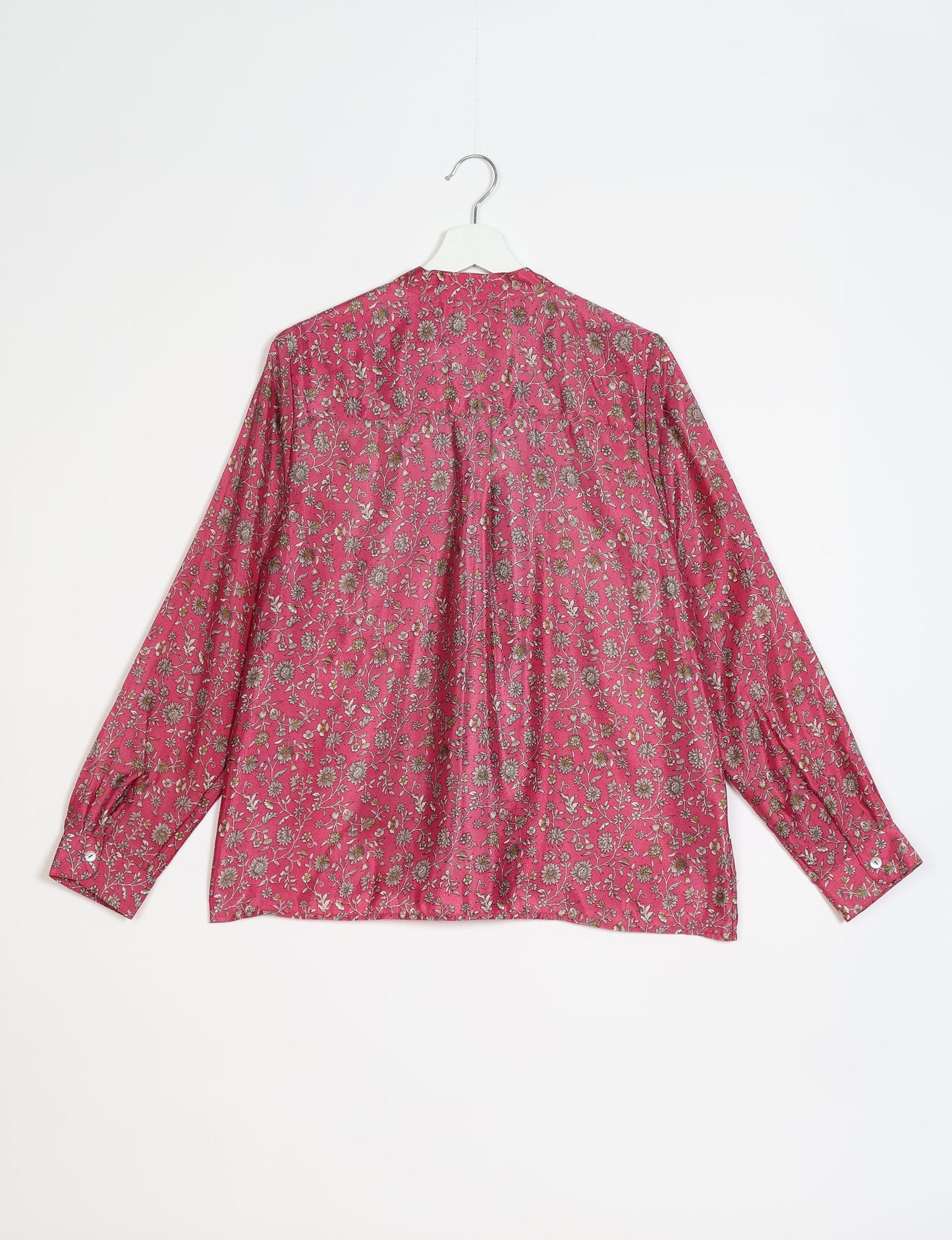 Versatile DAY BLOUSE, a sustainable wardrobe essential with a classic Johnny collar and full sleeves. Lightweight fabric for a comfortable fit, perfect for dressing up or down. Explore ethical clothing and green fashion with this eco-friendly and timeless piece, perfect for any occasion.