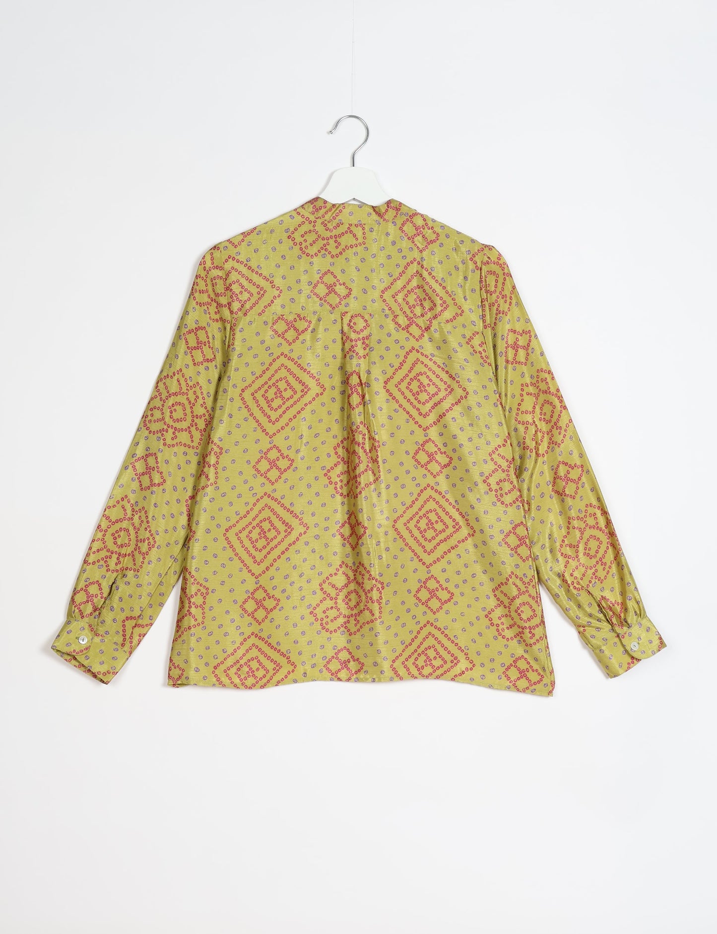 Versatile DAY BLOUSE, a sustainable wardrobe essential with a classic Johnny collar and full sleeves. Lightweight fabric for a comfortable fit, perfect for dressing up or down. Explore ethical clothing and green fashion with this eco-friendly and timeless piece, perfect for any occasion.