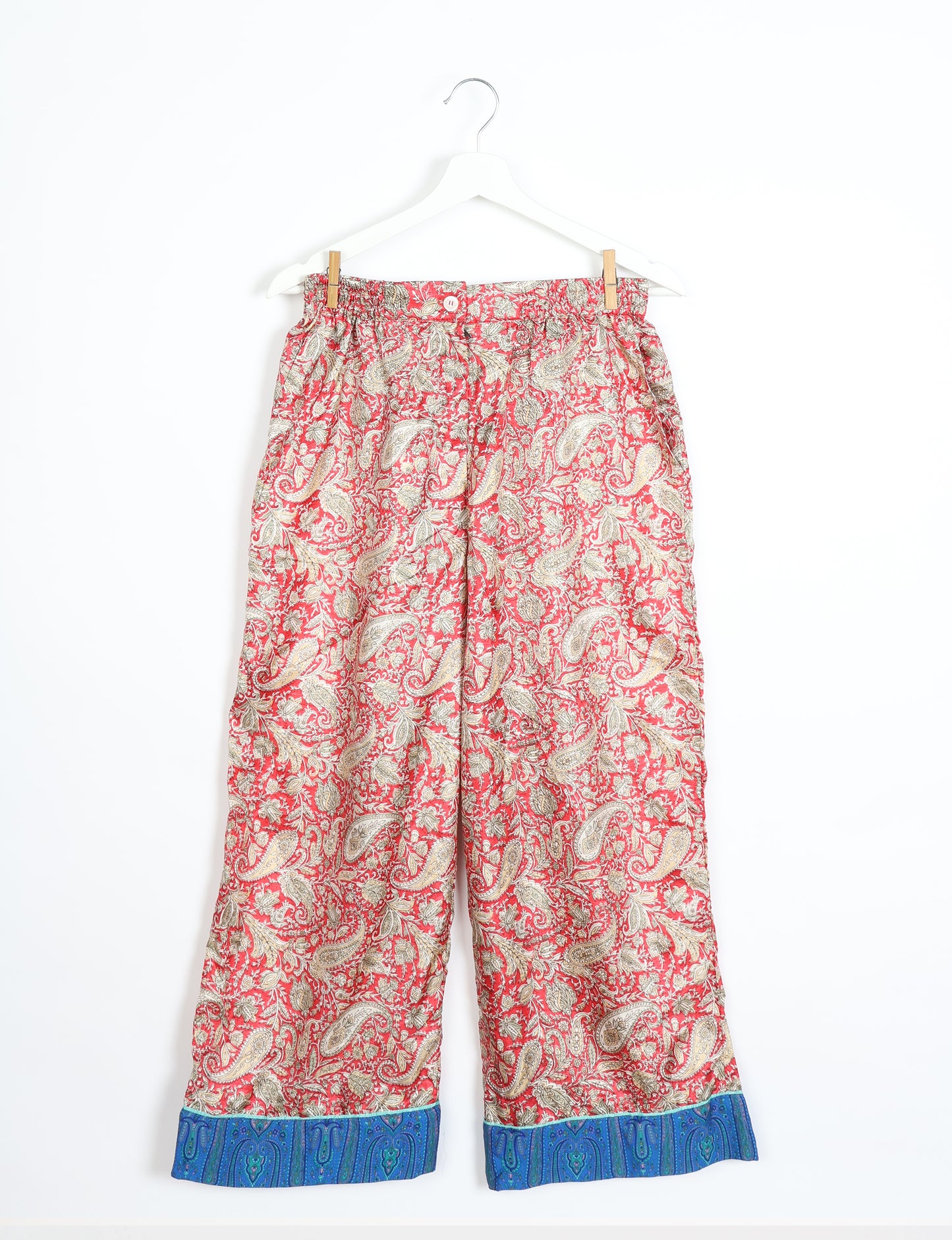 Pj Set Long With Long Sleeves - Red Paisley