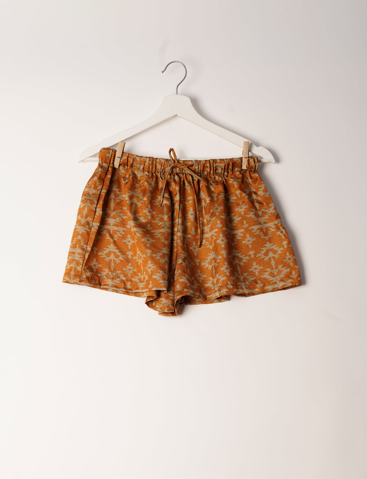 Sleep in eco-friendly luxury with our PJ Set Short. Made for the conscious consumer, these pajamas contribute to zero waste and sustainable practices. The cami top, adorned with delicate eyelash lace and cut on the bias, pairs seamlessly with the comfy shorts featuring an elasticated waist and drawstring tie.