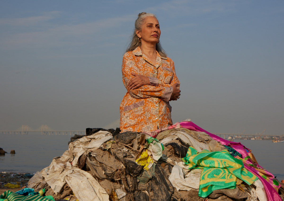 Why I Should Quit Fast Fashion (and how I was a Sari can help)