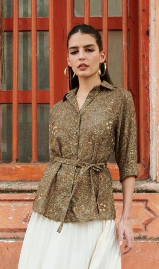 Shirt with belt