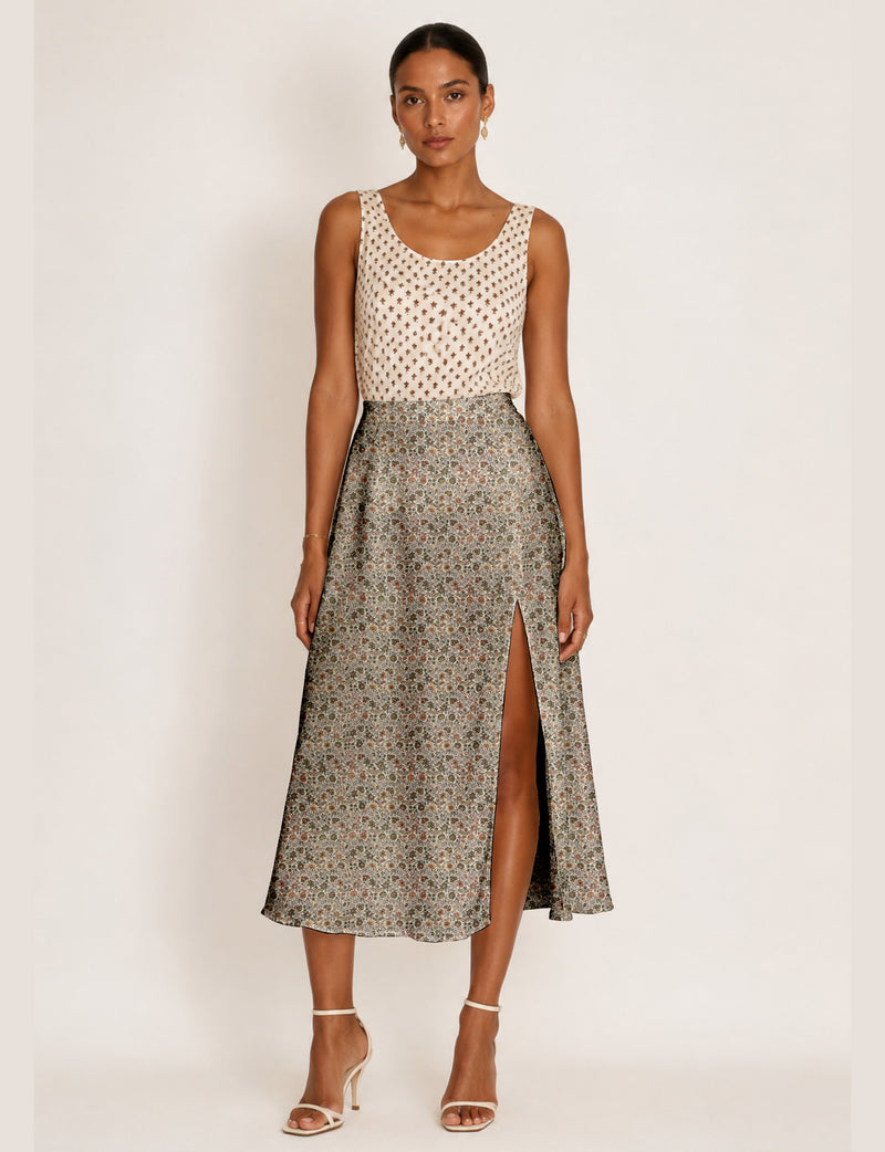 A line skirt with slit - Beige Floral
