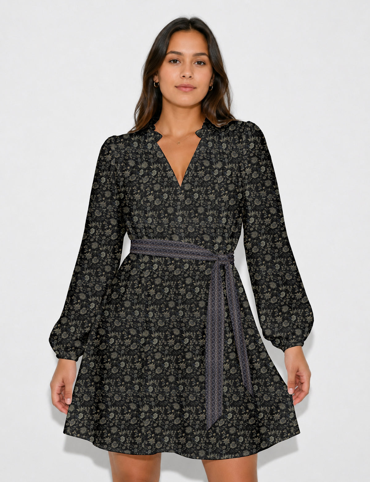 Swing dress with belt - Black Floral