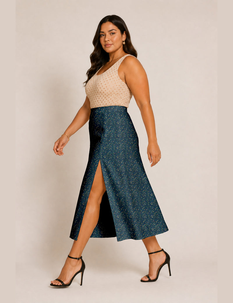 A line skirt with slit - Blue Floral
