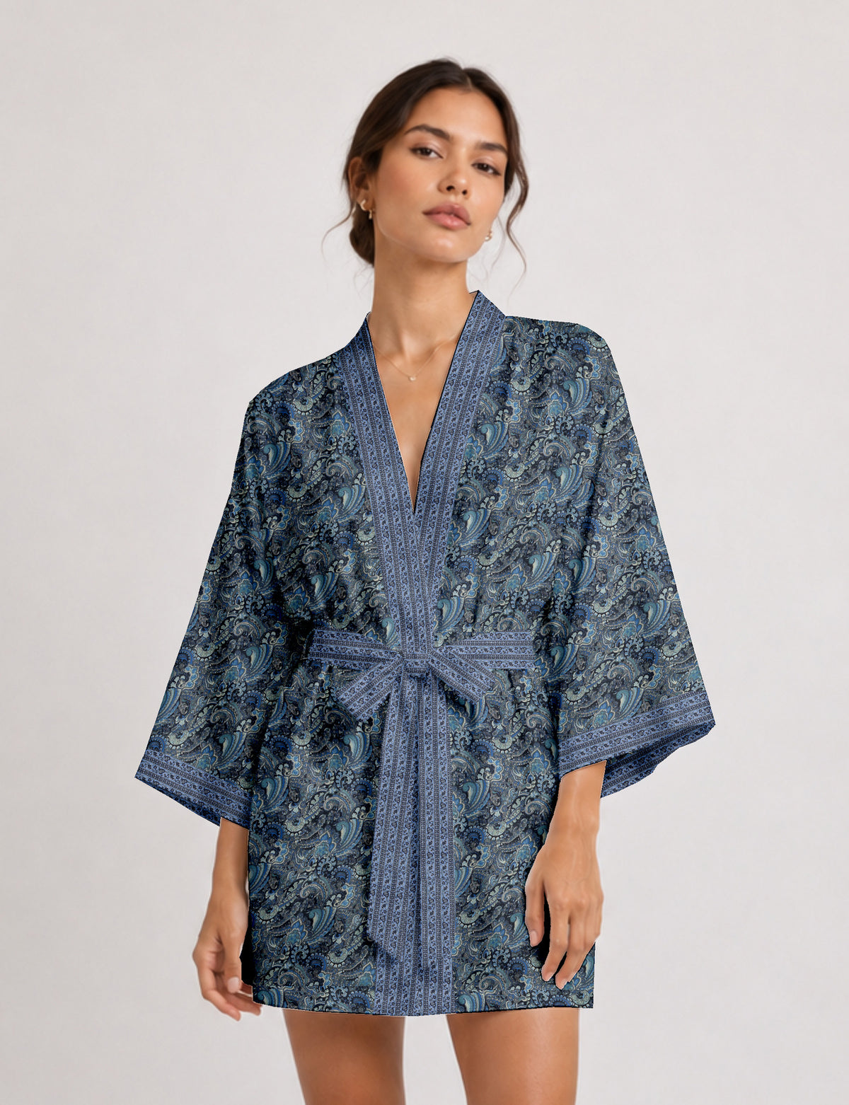 Short kimono robe -  Paisley