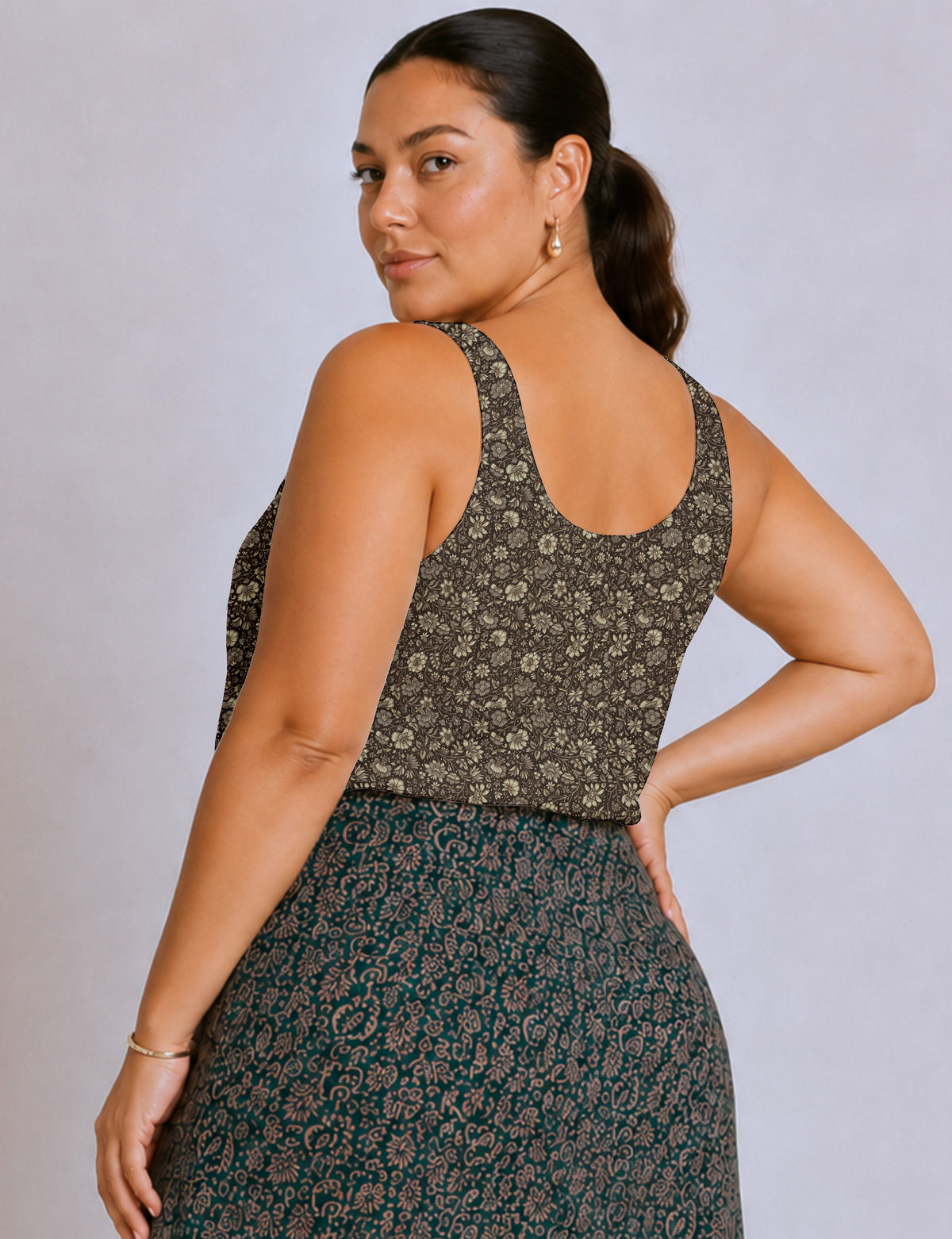 Sleeveless blouse - Brown Floral