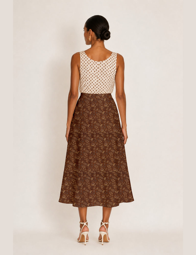 A line skirt with slit - Brown Floral
