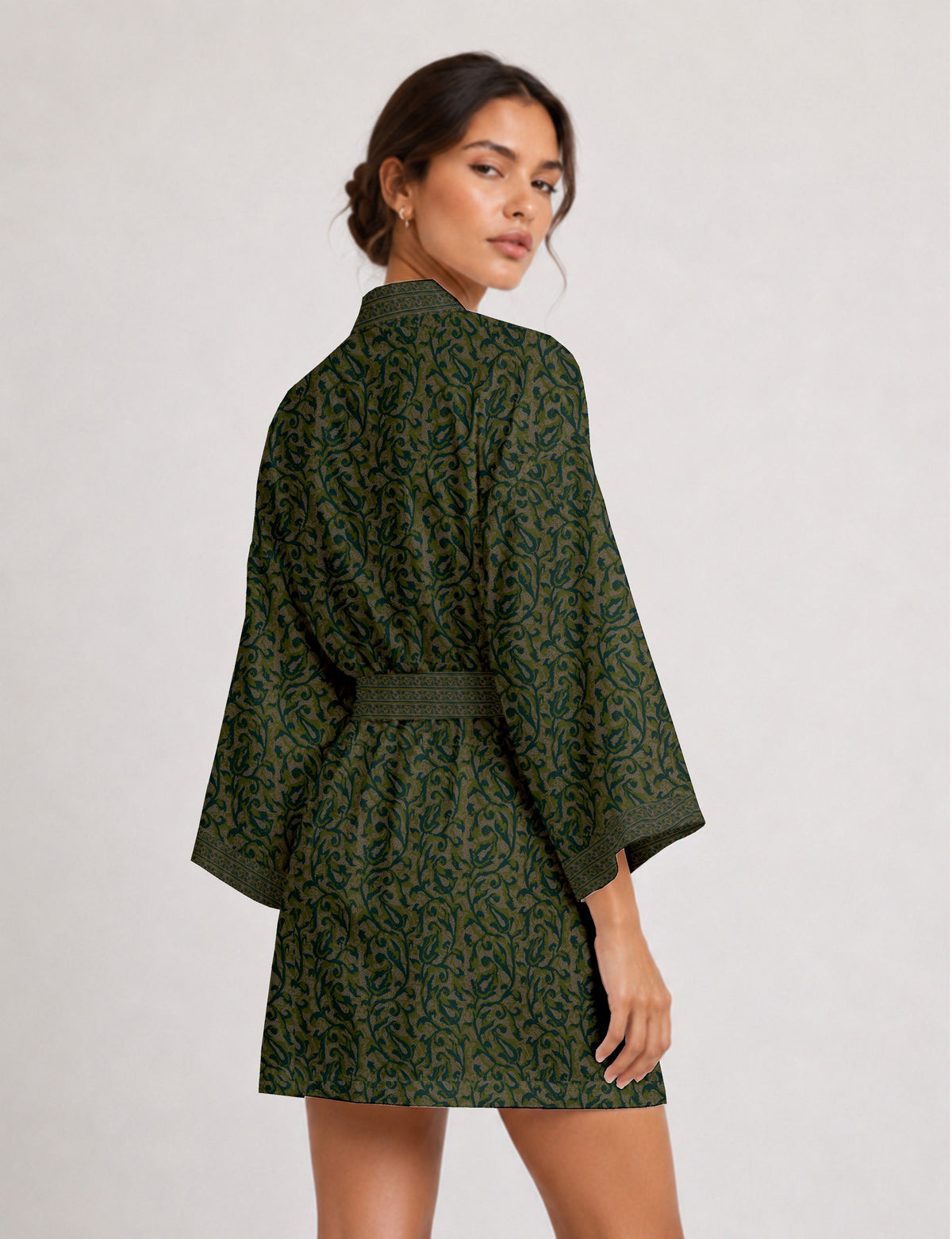 Short kimono robe - Green Abstract