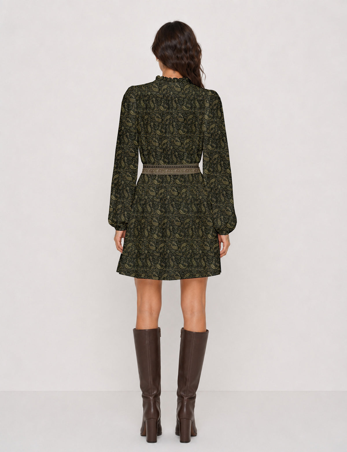 Swing dress with belt - Green Paisley
