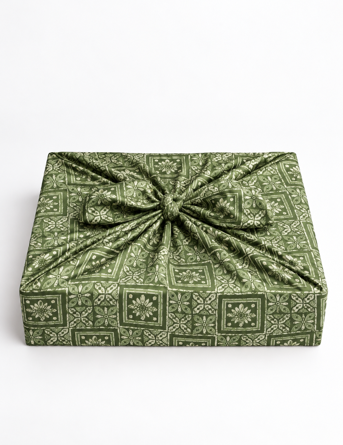 A delicately handcrafted wrap made from recycled sari offcuts, blending sustainable fashion with conscious design. This eco-friendly product showcases the beauty of upcycling and green fashion, making it a perfect accessory for those supporting circular fashion and products made from textile waste.