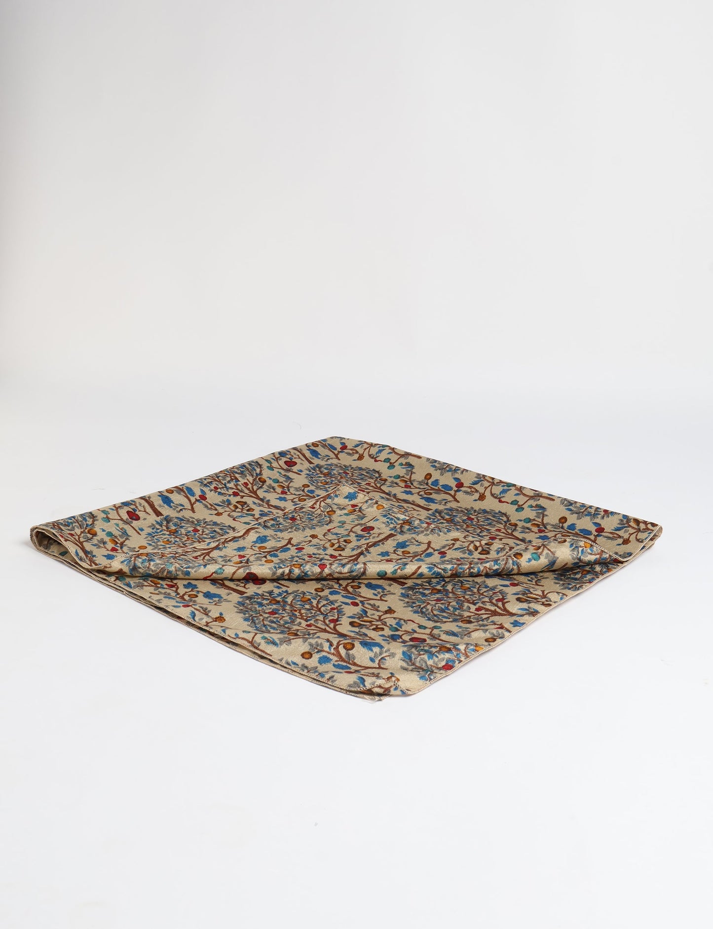 A delicately handcrafted wrap made from recycled sari offcuts, blending sustainable fashion with conscious design. This eco-friendly product showcases the beauty of upcycling and green fashion, making it a perfect accessory for those supporting circular fashion and products made from textile waste.