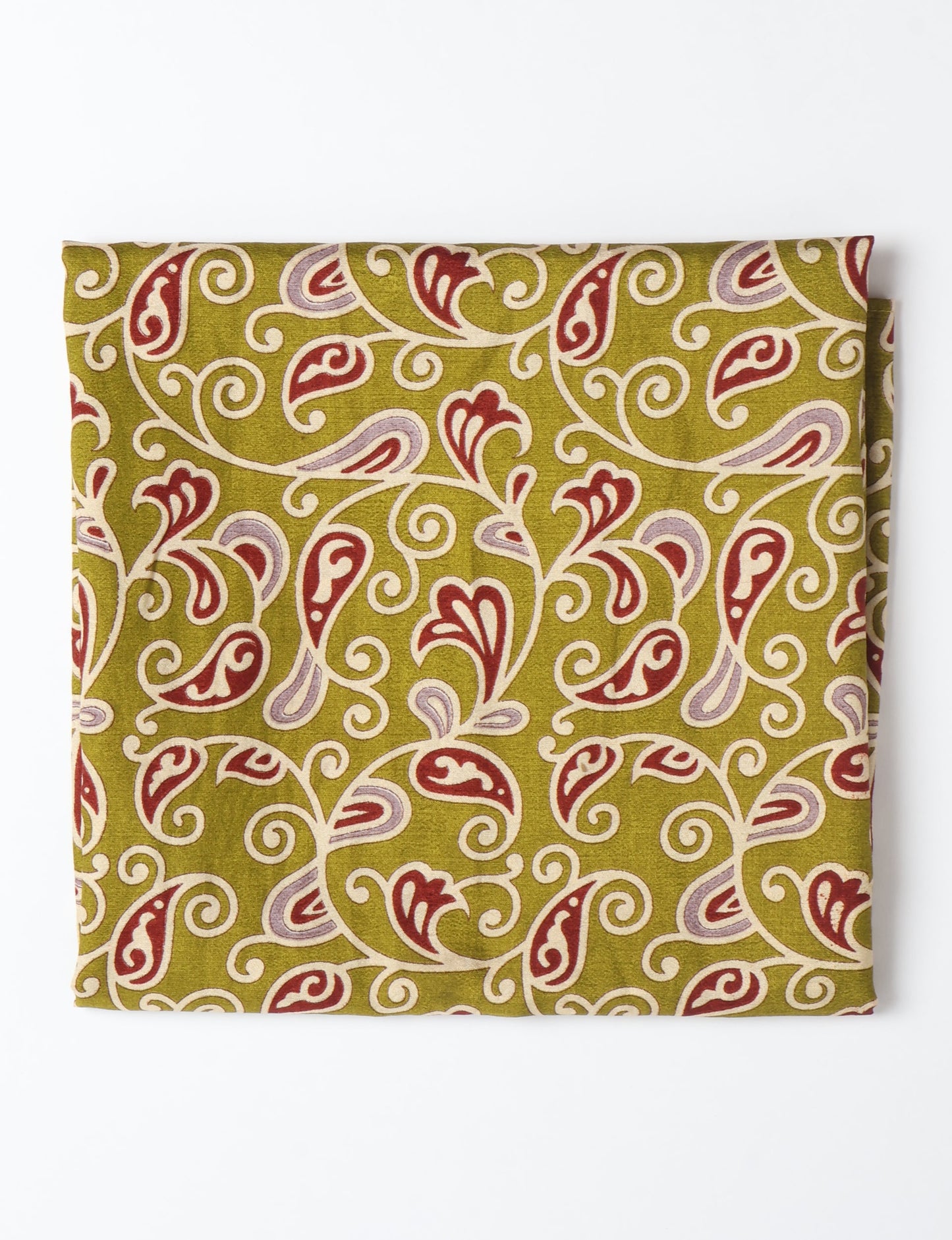 Sustainable style embraces you with our LOOP SCARF – an infinity-style scarf crafted from vibrant, pattern-rich saris. Handcrafted by experienced Mumbai-based artisans, this versatile scarf can be worn looped once or twice around your neck or as a head-wrap. From laid-back beach vacations to dress-to-impress dinners, this scarf is a timeless accessory.