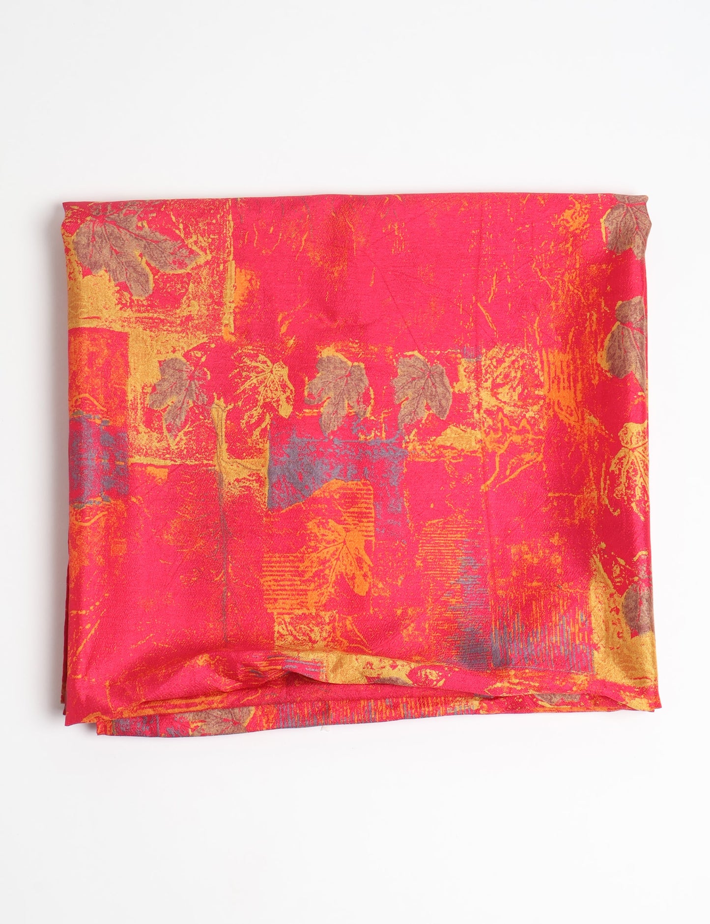 Explore sustainable elegance with our PAREO – a versatile piece for conscious fashion enthusiasts. More than an accessory, it's a statement of ethical clothing and green fashion. Ideal for getaways, this wrap-around works as a coverup, turban, or throw, showcasing our commitment to slow fashion, upcycled garments, and eco-friendly practices. Elevate your wardrobe with this eco-conscious and stylish pareo, a perfect addition to your collection of sustainable women's clothing.