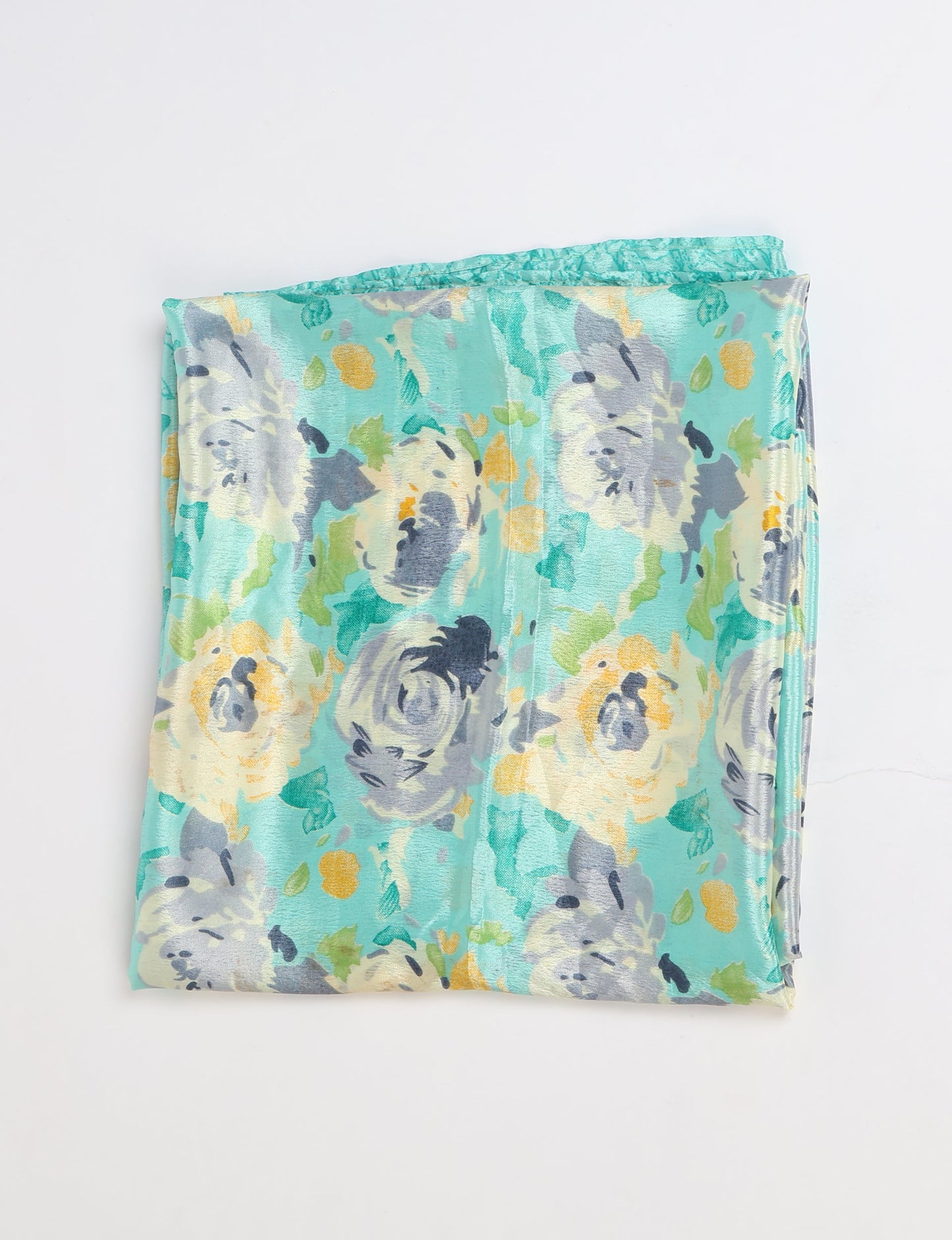 Explore sustainable elegance with our PAREO – a versatile piece for conscious fashion enthusiasts. More than an accessory, it's a statement of ethical clothing and green fashion. Ideal for getaways, this wrap-around works as a coverup, turban, or throw, showcasing our commitment to slow fashion, upcycled garments, and eco-friendly practices. Elevate your wardrobe with this eco-conscious and stylish pareo, a perfect addition to your collection of sustainable women's clothing.