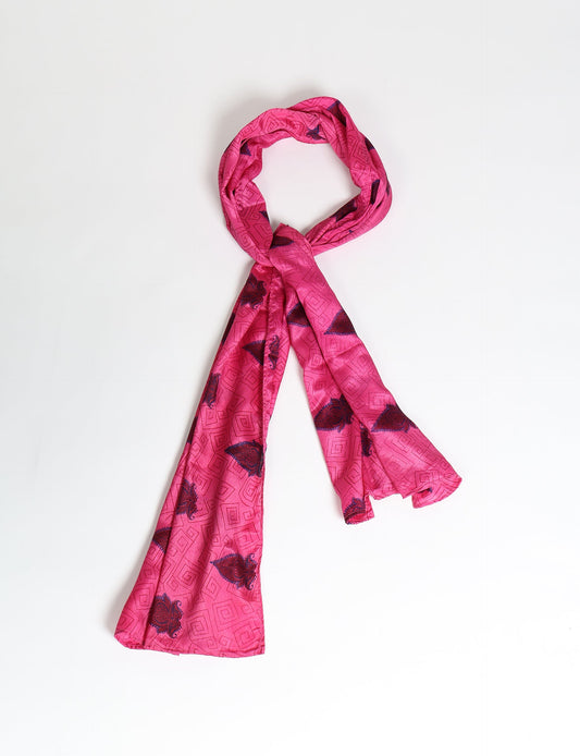 Wrap yourself in style with our printed rectangular stole, designed for neck, shoulders, or waist. Ethically crafted and embracing sustainability, this versatile accessory is a perfect addition to your wardrobe. Experience the beauty of eco-friendly fashion with our conscious clothing collection.