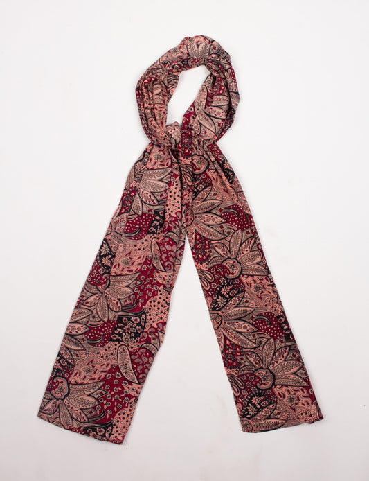 Wrap yourself in style with our printed rectangular stole, designed for neck, shoulders, or waist. Ethically crafted and embracing sustainability, this versatile accessory is a perfect addition to your wardrobe. Experience the beauty of eco-friendly fashion with our conscious clothing collection.