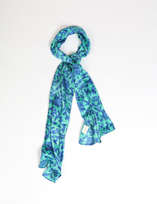 Wrap yourself in style with our printed rectangular stole, designed for neck, shoulders, or waist. Ethically crafted and embracing sustainability, this versatile accessory is a perfect addition to your wardrobe. Experience the beauty of eco-friendly fashion with our conscious clothing collection.