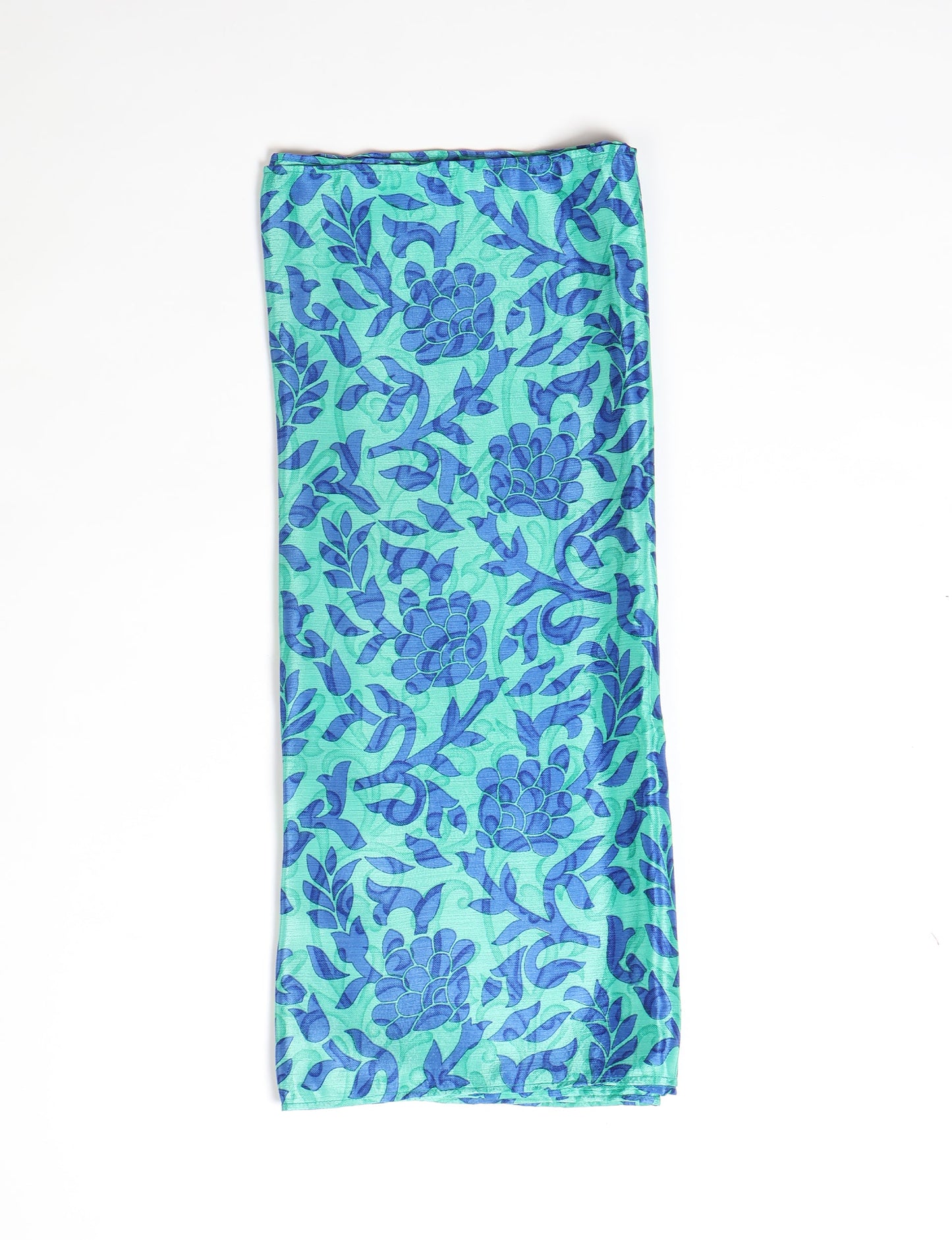 Wrap yourself in style with our printed rectangular stole, designed for neck, shoulders, or waist. Ethically crafted and embracing sustainability, this versatile accessory is a perfect addition to your wardrobe. Experience the beauty of eco-friendly fashion with our conscious clothing collection.