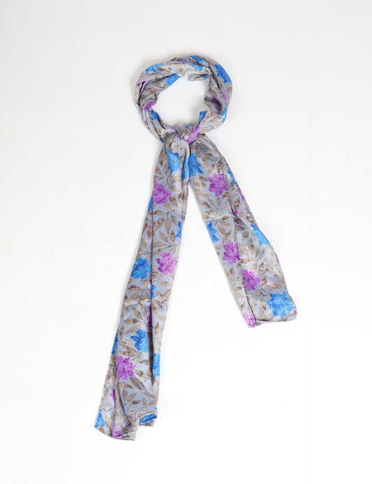 Wrap yourself in style with our printed rectangular stole, designed for neck, shoulders, or waist. Ethically crafted and embracing sustainability, this versatile accessory is a perfect addition to your wardrobe. Experience the beauty of eco-friendly fashion with our conscious clothing collection.