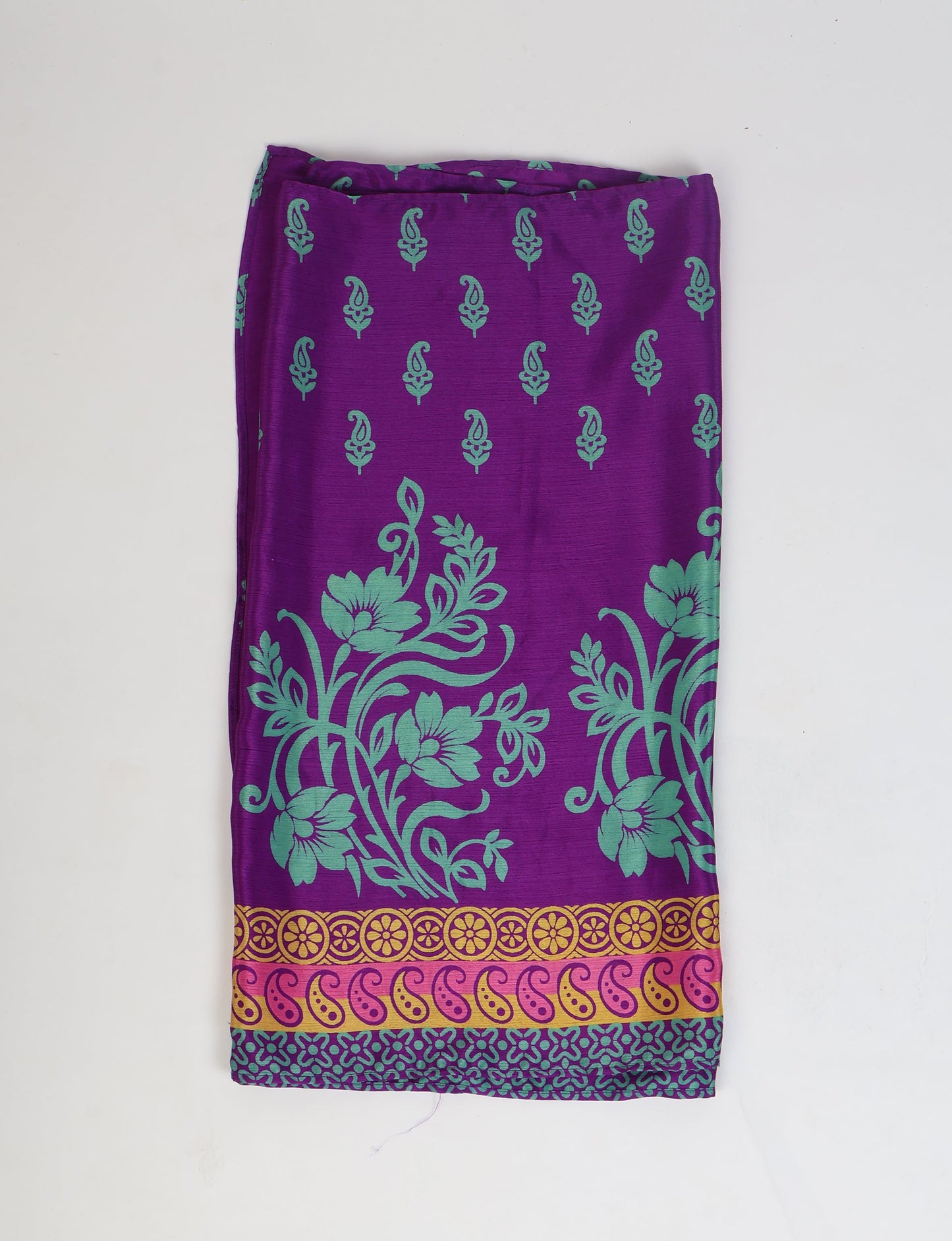 Wrap yourself in style with our printed rectangular stole, designed for neck, shoulders, or waist. Ethically crafted and embracing sustainability, this versatile accessory is a perfect addition to your wardrobe. Experience the beauty of eco-friendly fashion with our conscious clothing collection.