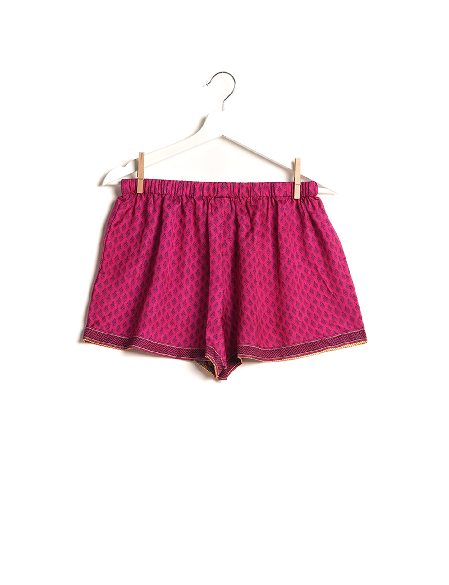 Elevate your wardrobe with our eco-friendly shorts. The all-around elastic waist and drawstring tie provide comfort and style. Crafted with ethical and sustainable practices, these shorts redefine green fashion, making them a perfect addition to your conscious clothing collection.