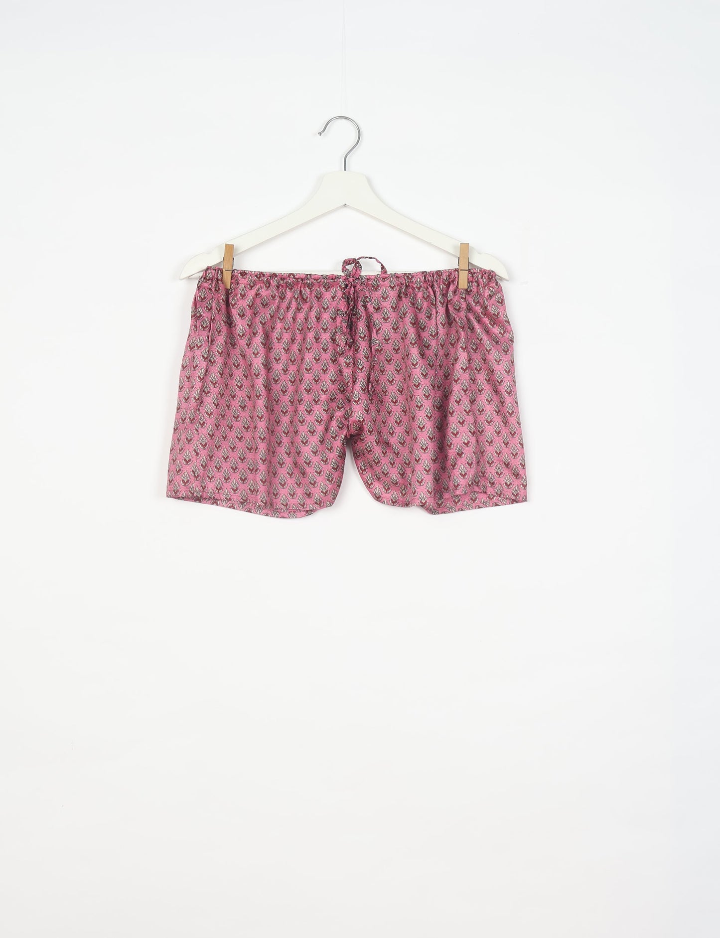 Elevate your wardrobe with our eco-friendly shorts. The all-around elastic waist and drawstring tie provide comfort and style. Crafted with ethical and sustainable practices, these shorts redefine green fashion, making them a perfect addition to your conscious clothing collection.