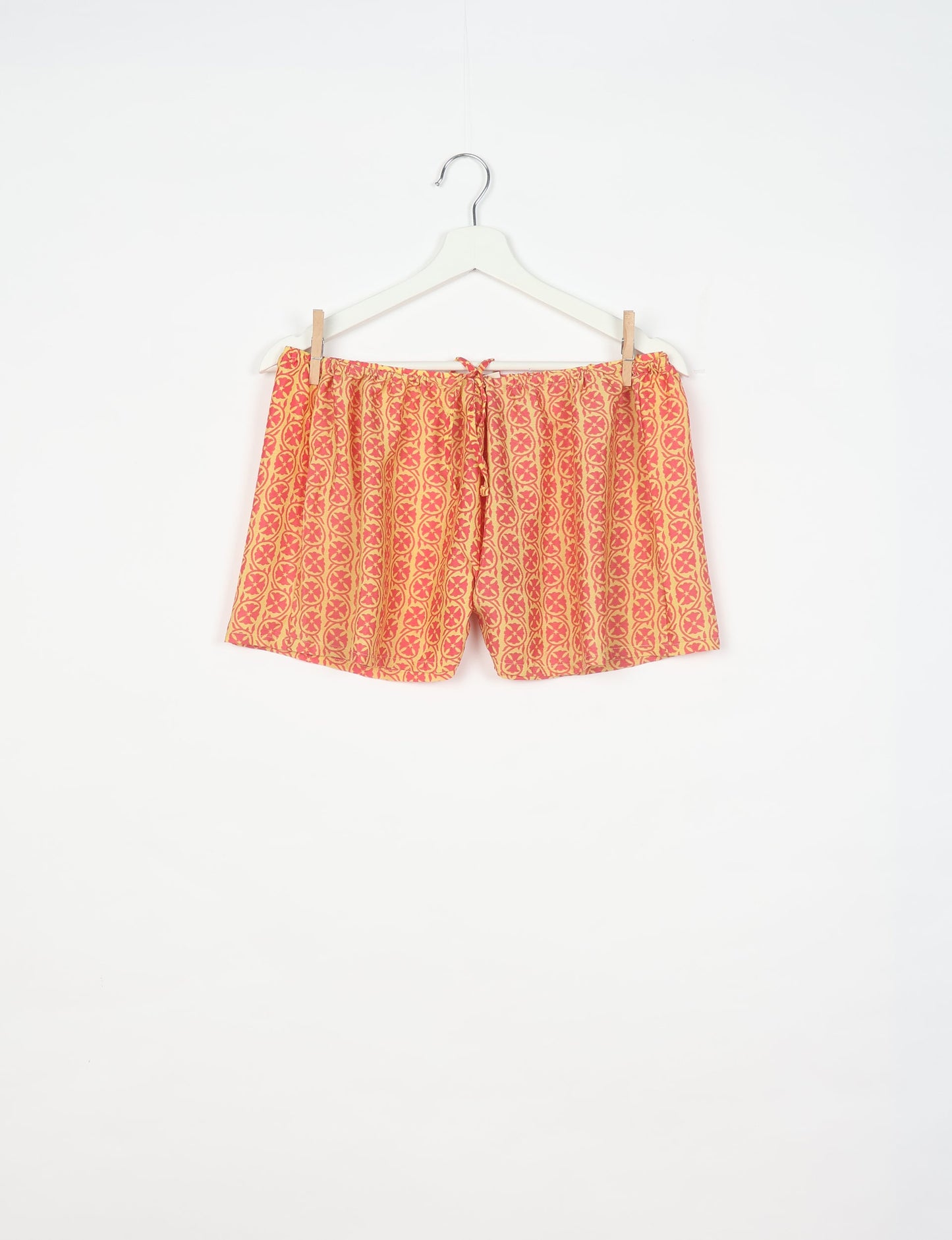 Elevate your wardrobe with our eco-friendly shorts. The all-around elastic waist and drawstring tie provide comfort and style. Crafted with ethical and sustainable practices, these shorts redefine green fashion, making them a perfect addition to your conscious clothing collection.