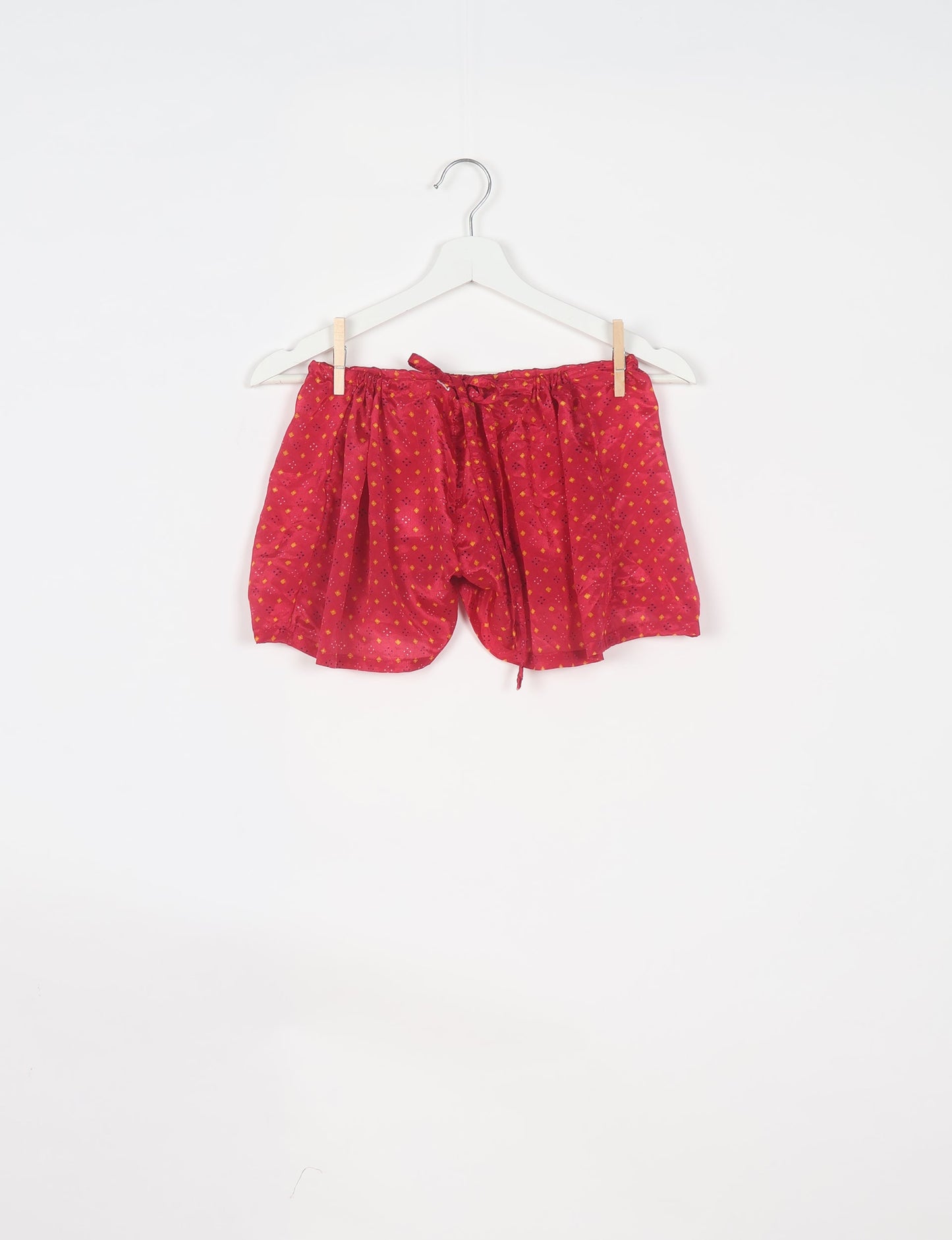 Elevate your wardrobe with our eco-friendly shorts. The all-around elastic waist and drawstring tie provide comfort and style. Crafted with ethical and sustainable practices, these shorts redefine green fashion, making them a perfect addition to your conscious clothing collection.