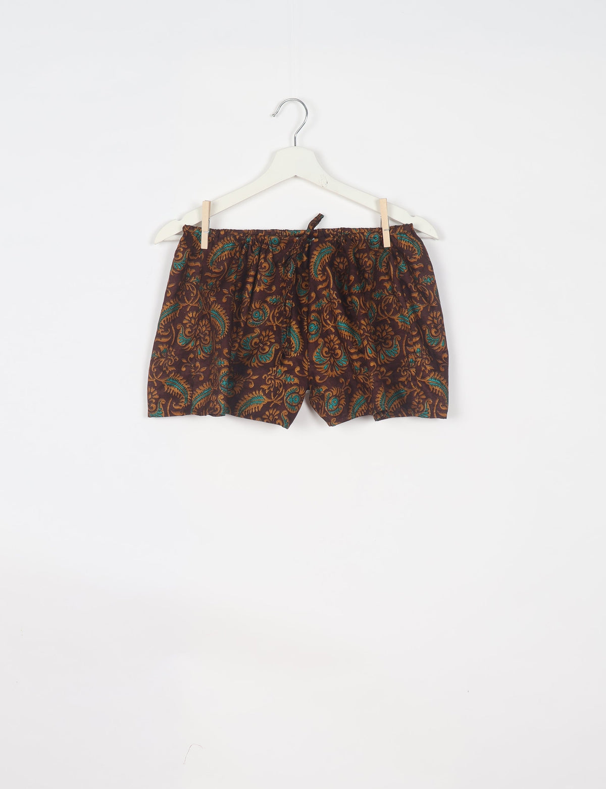 Elevate your wardrobe with our eco-friendly shorts. The all-around elastic waist and drawstring tie provide comfort and style. Crafted with ethical and sustainable practices, these shorts redefine green fashion, making them a perfect addition to your conscious clothing collection.