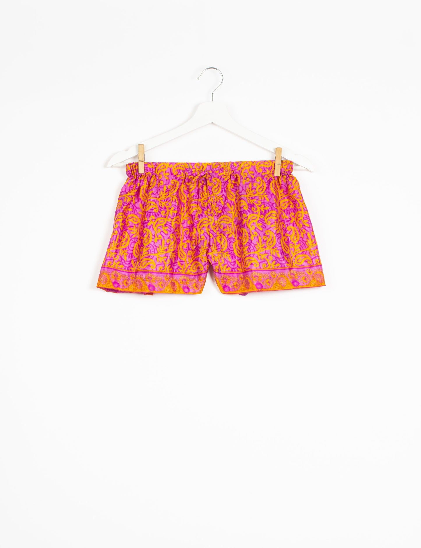 Elevate your wardrobe with our eco-friendly shorts. The all-around elastic waist and drawstring tie provide comfort and style. Crafted with ethical and sustainable practices, these shorts redefine green fashion, making them a perfect addition to your conscious clothing collection.