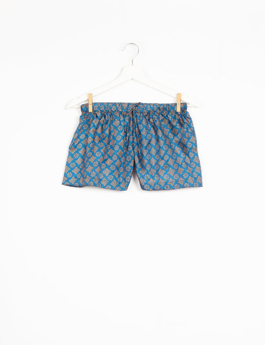 Elevate your wardrobe with our eco-friendly shorts. The all-around elastic waist and drawstring tie provide comfort and style. Crafted with ethical and sustainable practices, these shorts redefine green fashion, making them a perfect addition to your conscious clothing collection.