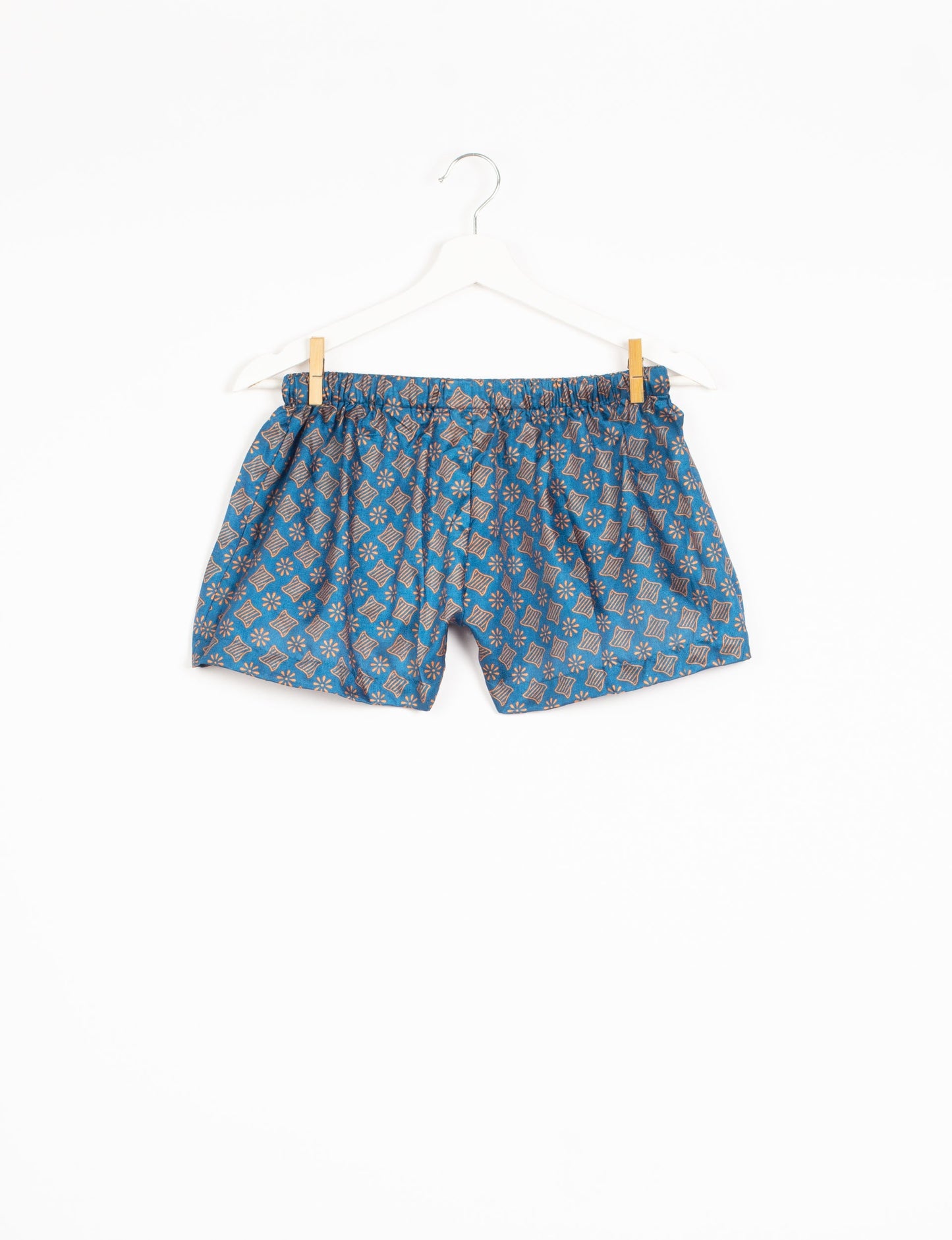 Elevate your wardrobe with our eco-friendly shorts. The all-around elastic waist and drawstring tie provide comfort and style. Crafted with ethical and sustainable practices, these shorts redefine green fashion, making them a perfect addition to your conscious clothing collection.